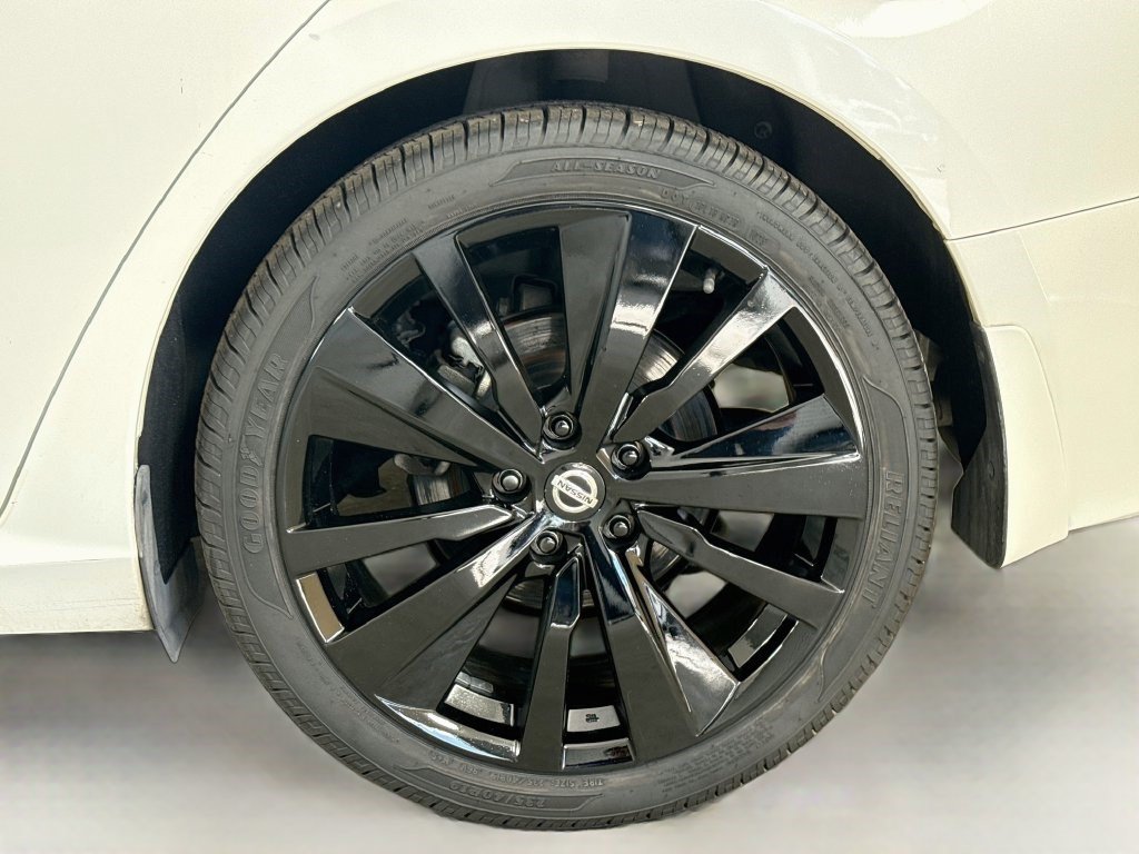 Used 2019 Nissan Altima 2.5 SR FWD image 36