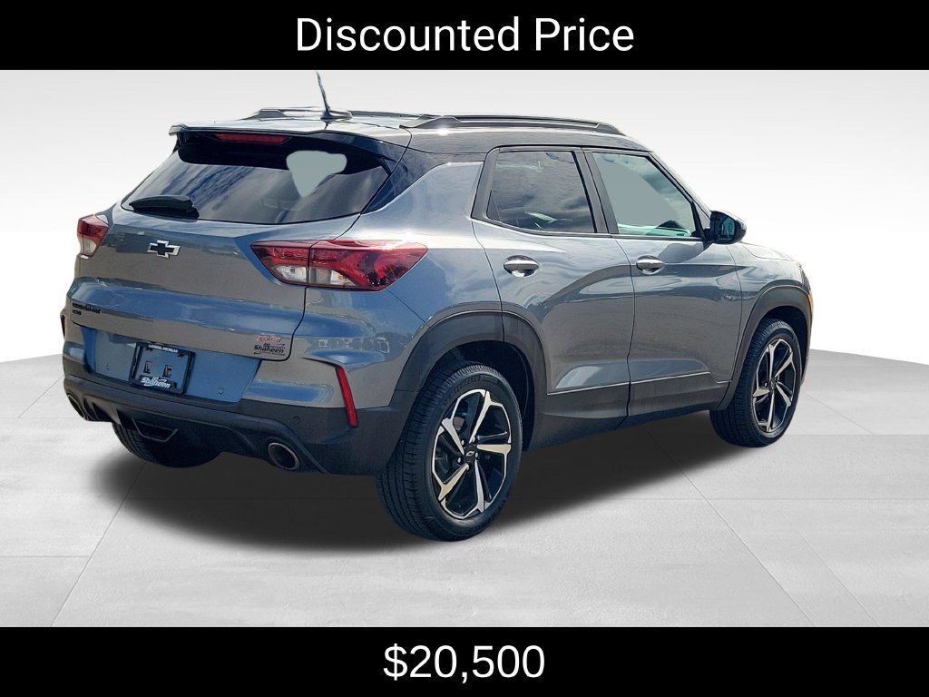 Used 2021 Chevrolet TrailBlazer RS w/ Sun and Liftgate Package AWD/4WD image 3