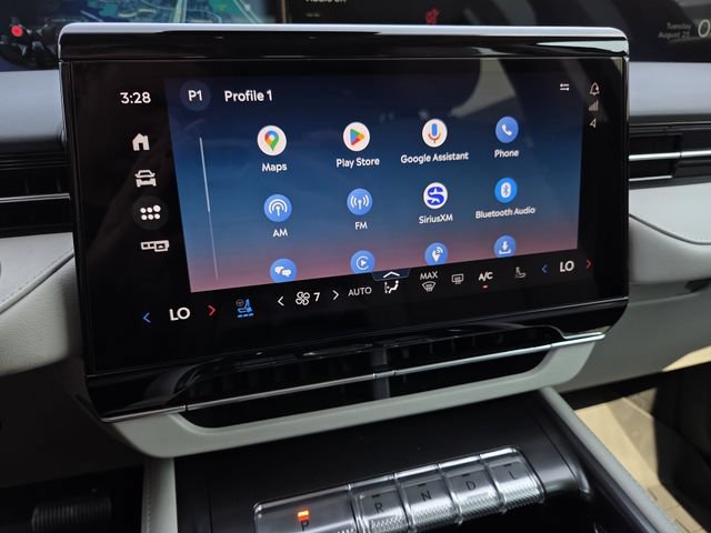 New 2026 Lincoln Nautilus Reserve AWD/4WD image 8