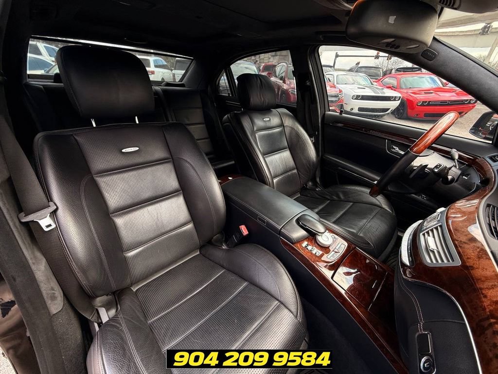 Used 2013 Mercedes-Benz S 63 AMG image 34