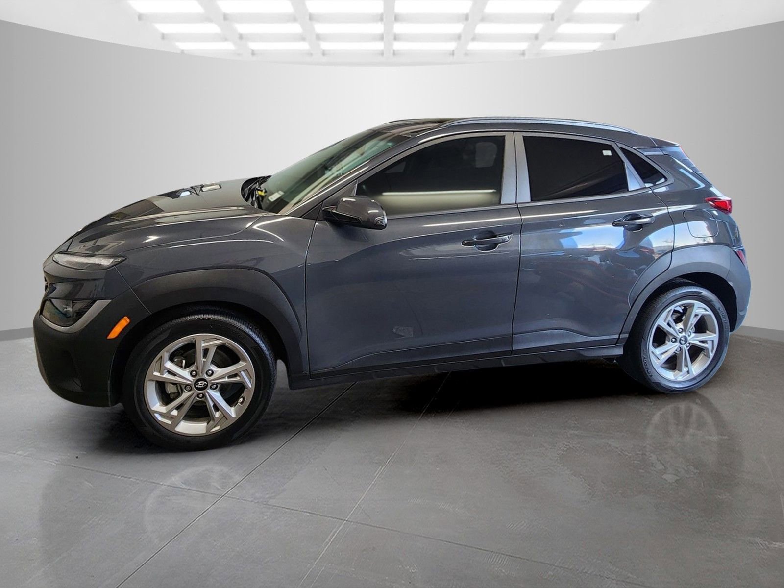 Used 2023 Hyundai Kona SEL w/ Convenience Package image 4
