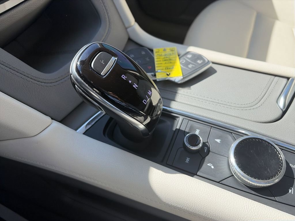 Used 2021 Cadillac XT6 Premium Luxury image 19