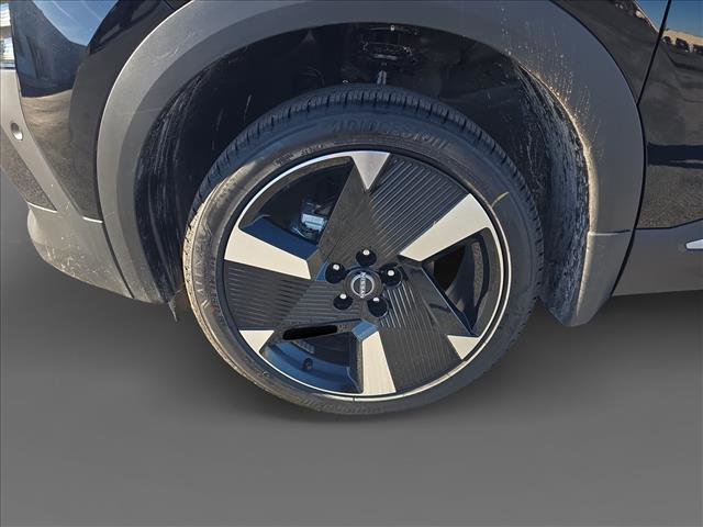 New 2026 Nissan Kicks SR w/ SR Premium Package image 9