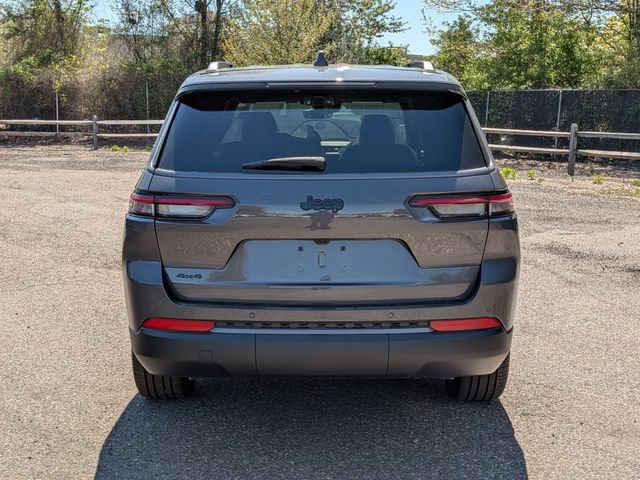 New 2026 Jeep Grand Cherokee L Limited w/ Limited Altitude Package AWD/4WD image 4