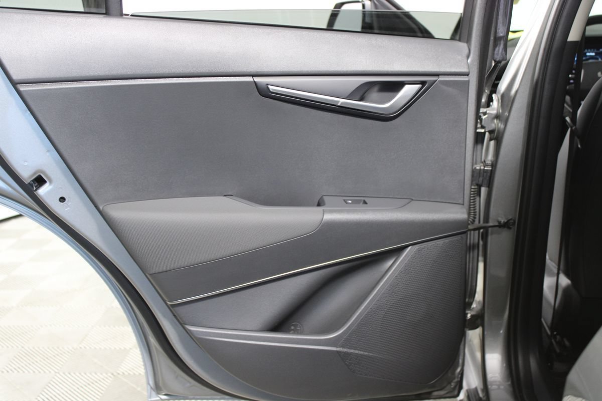 Used 2024 Kia Niro Wind FWD image 24