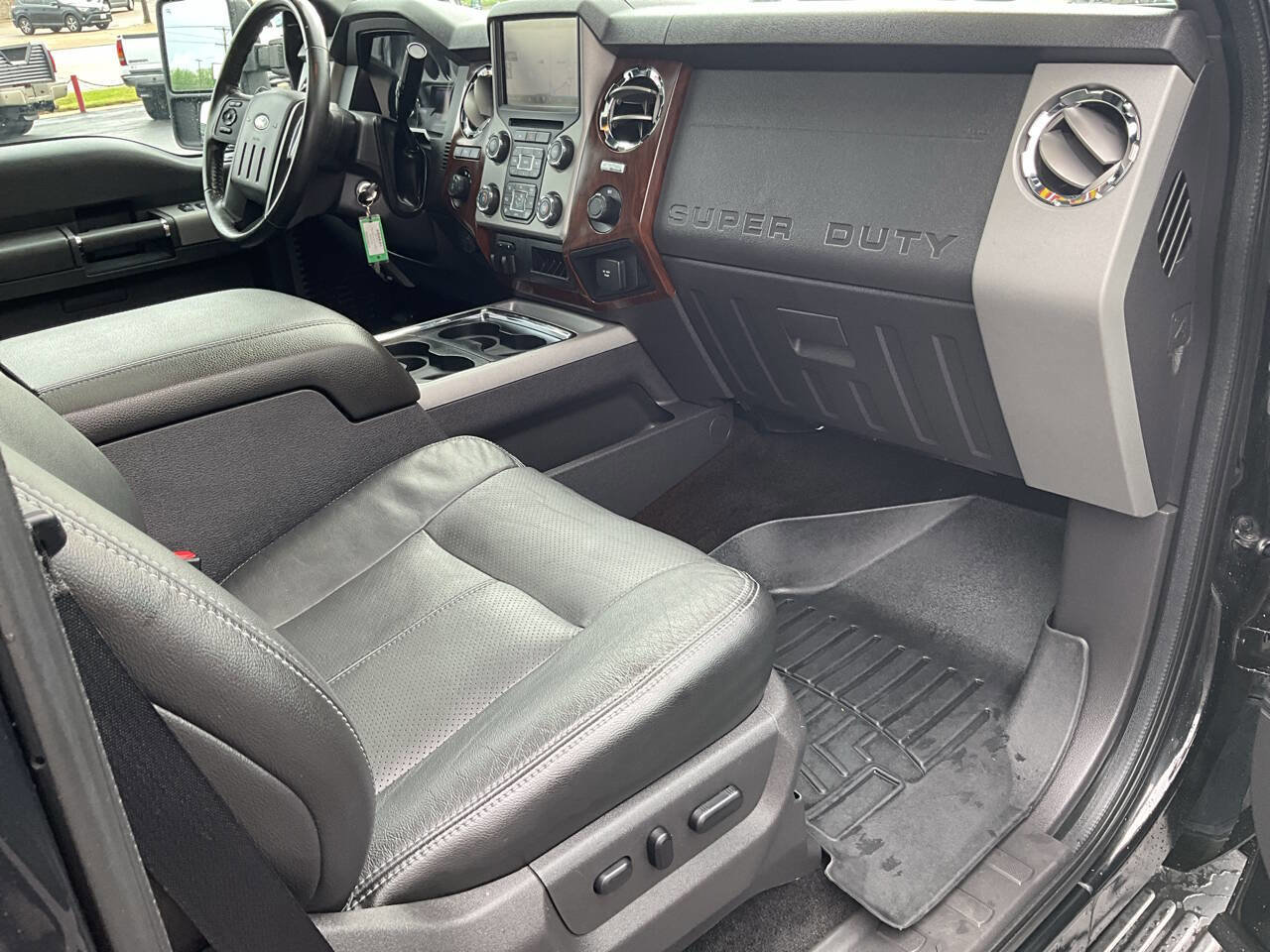 Used 2013 Ford F250 Lariat w/ Lariat Ultimate Pkg image 32