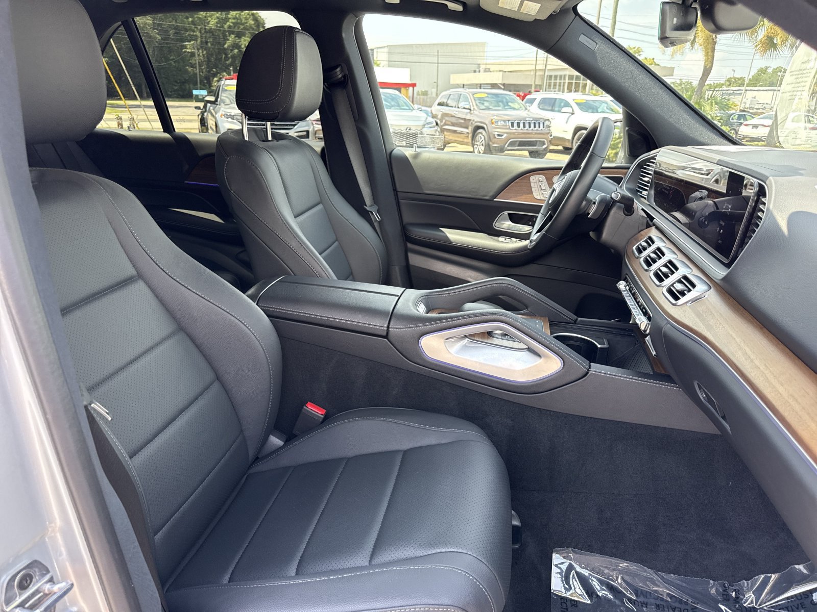 Certified 2025 Mercedes-Benz GLE 350 4MATIC image 27