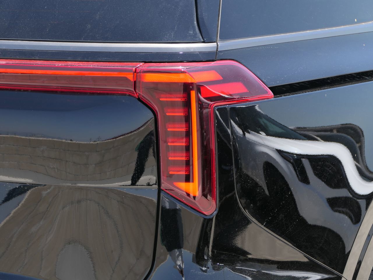 New 2026 Kia Carnival SX Prestige image 3