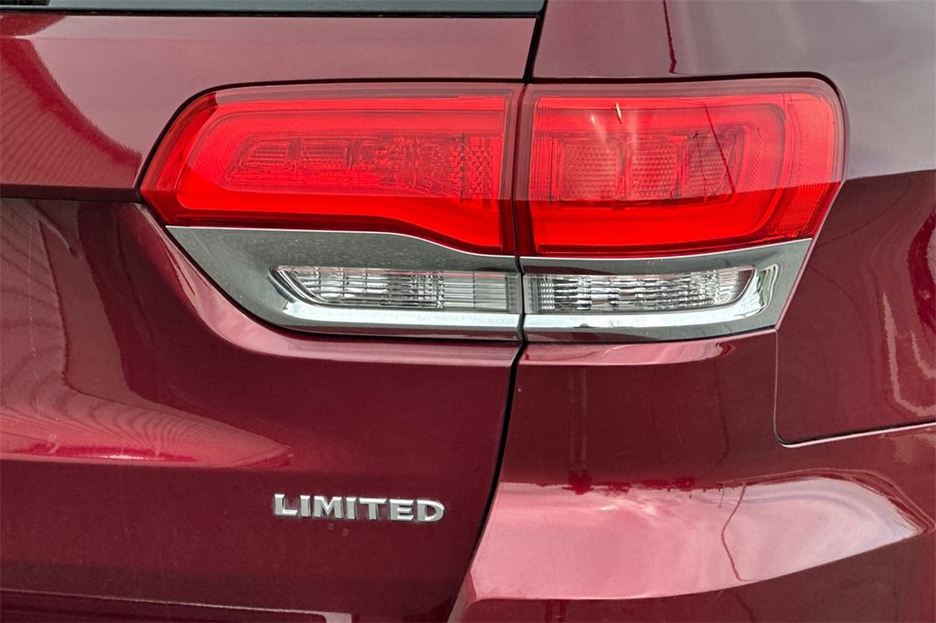 Used 2016 Jeep Grand Cherokee Limited image 29