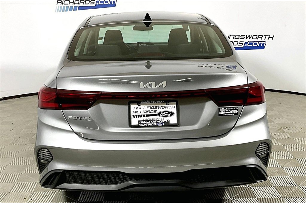 Used 2024 Kia Forte LXS image 4
