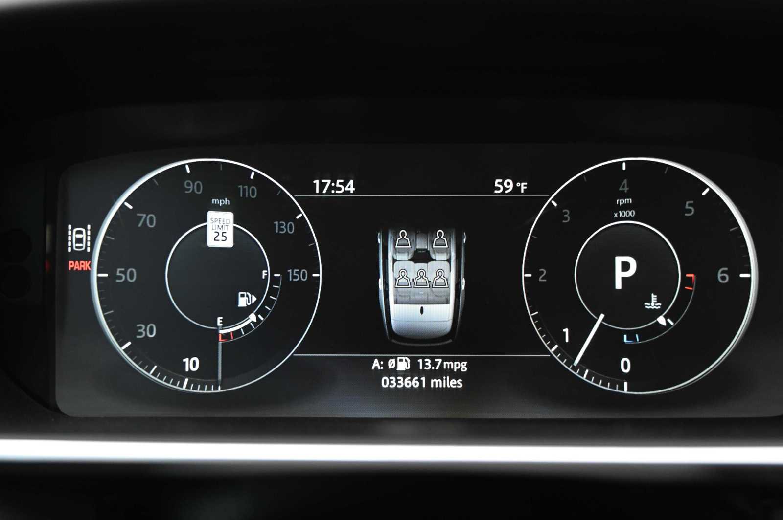 Used 2017 Land Rover Range Rover HSE AWD/4WD image 16