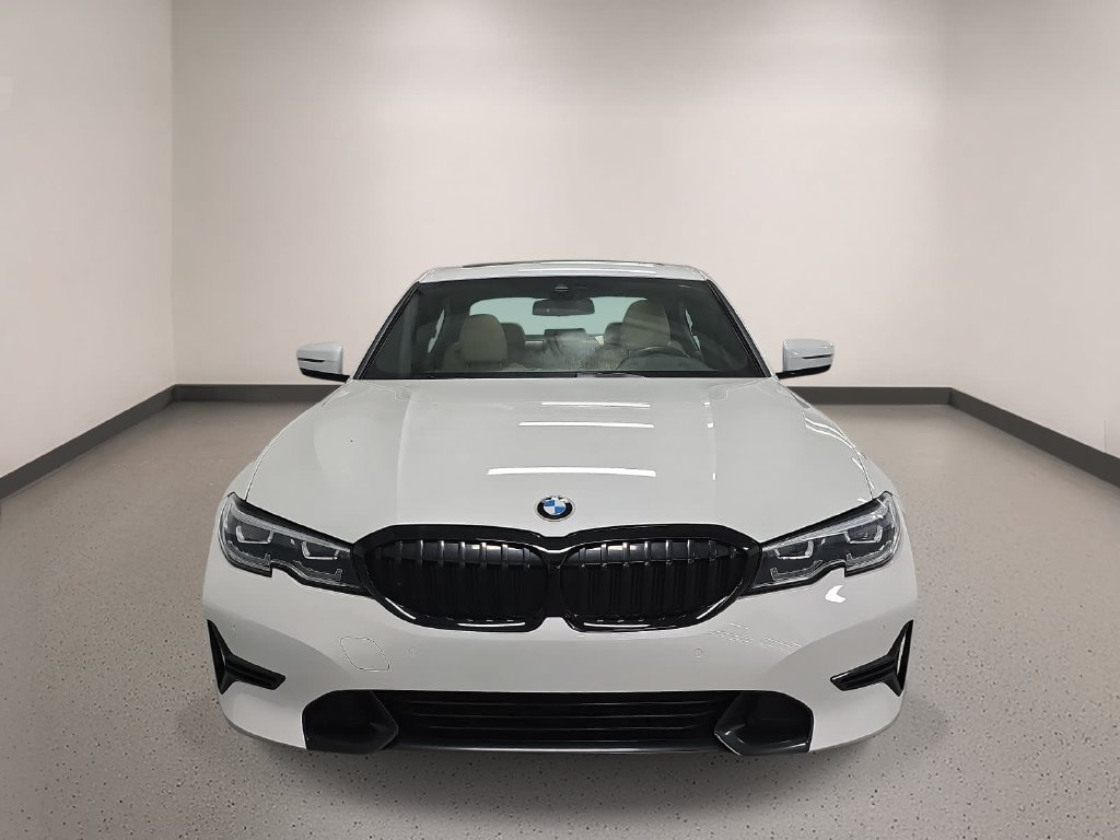 Used 2020 BMW 330i Sedan w/ Convenience Package RWD image 9