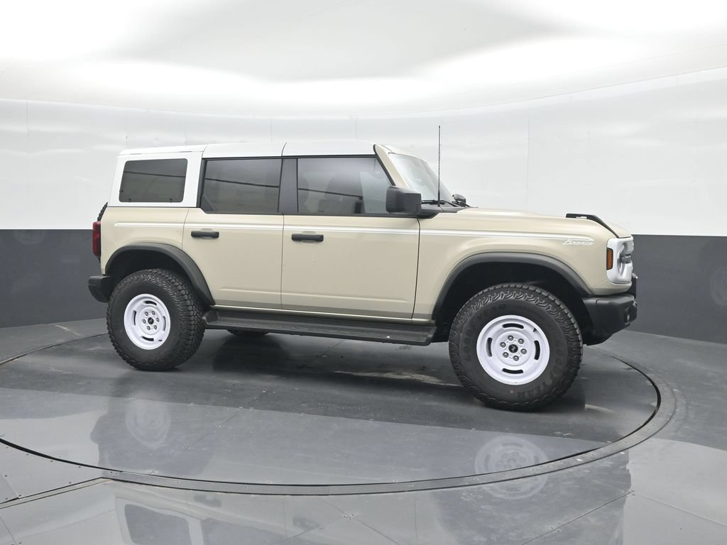 New 2026 Ford Bronco Heritage Edition AWD/4WD image 11