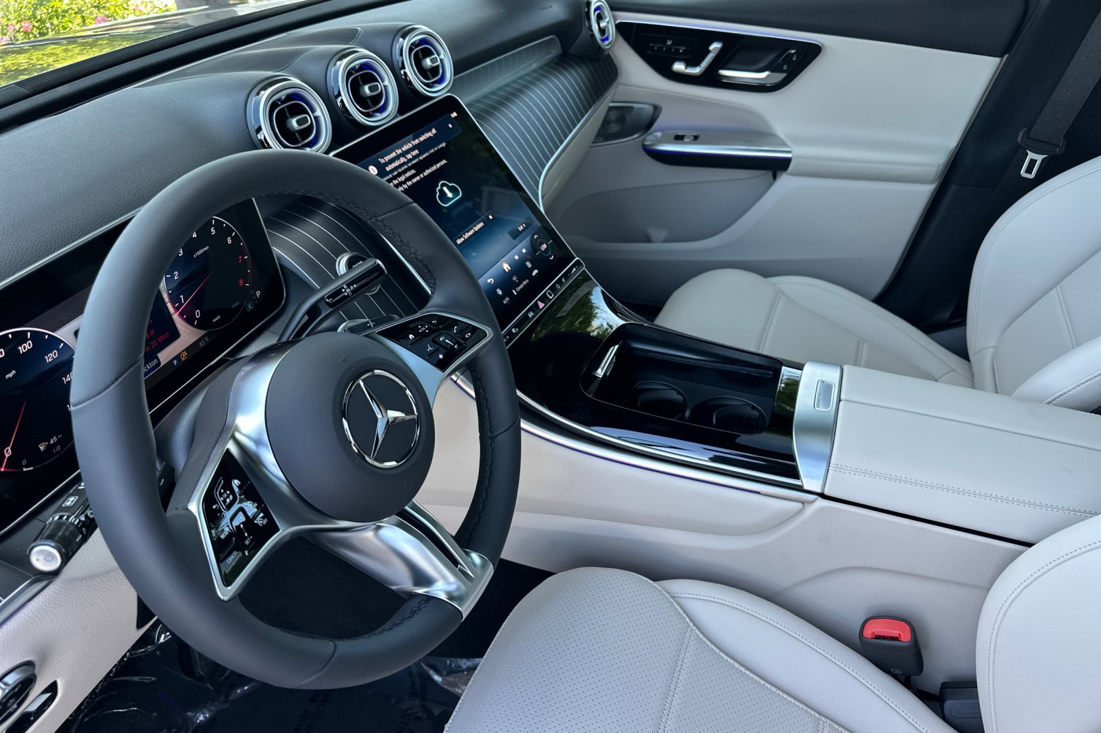 New 2026 Mercedes-Benz GLC 300 4MATIC image 10