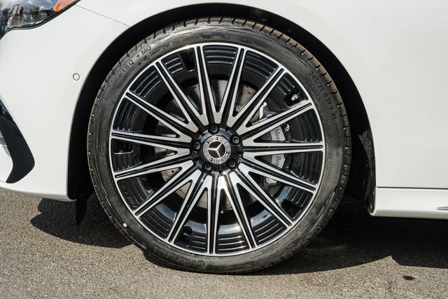 New 2026 Mercedes-Benz E 450 4MATIC Sedan image 17