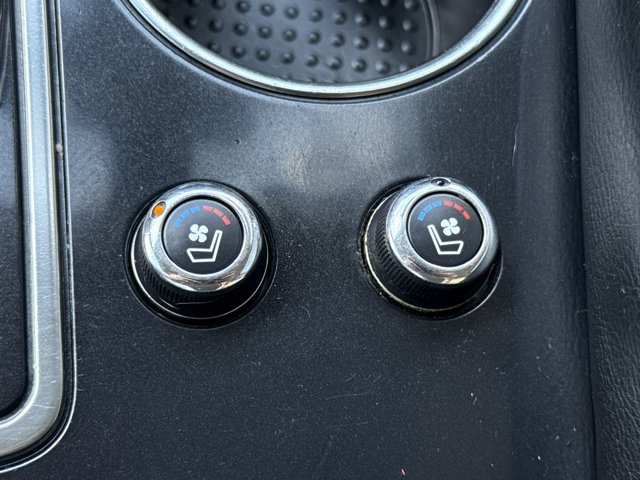 Used 2018 Nissan Maxima Platinum FWD image 18