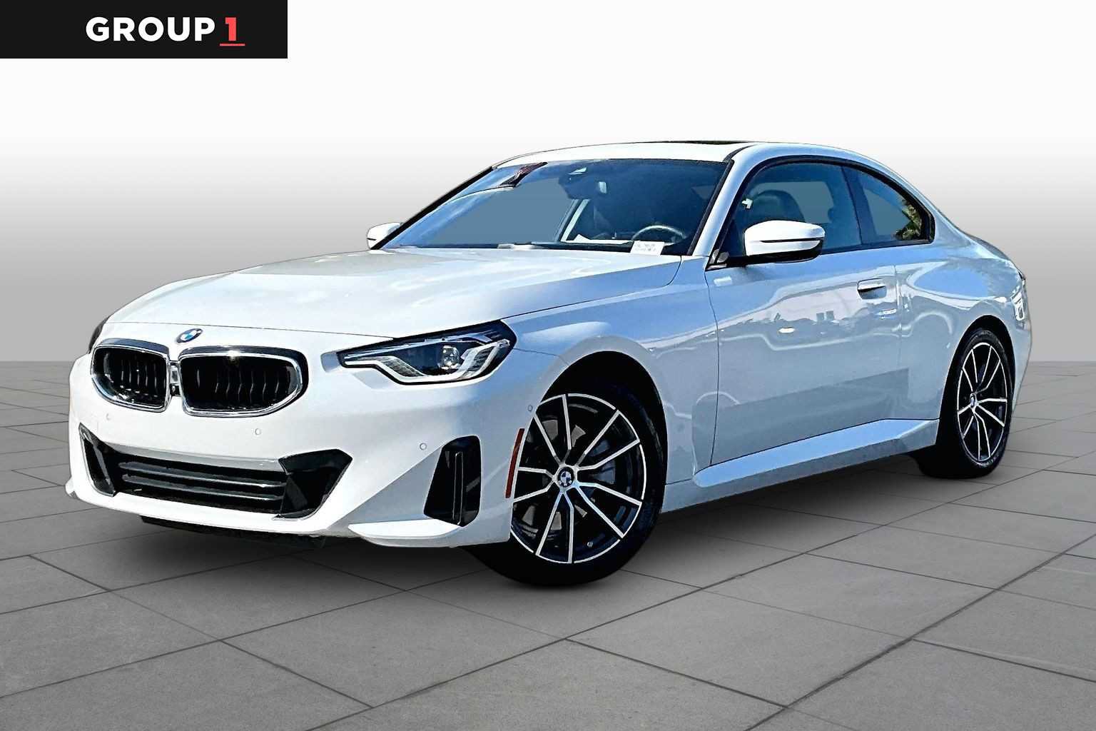 Used 2024 BMW 230i Coupe RWD image 1