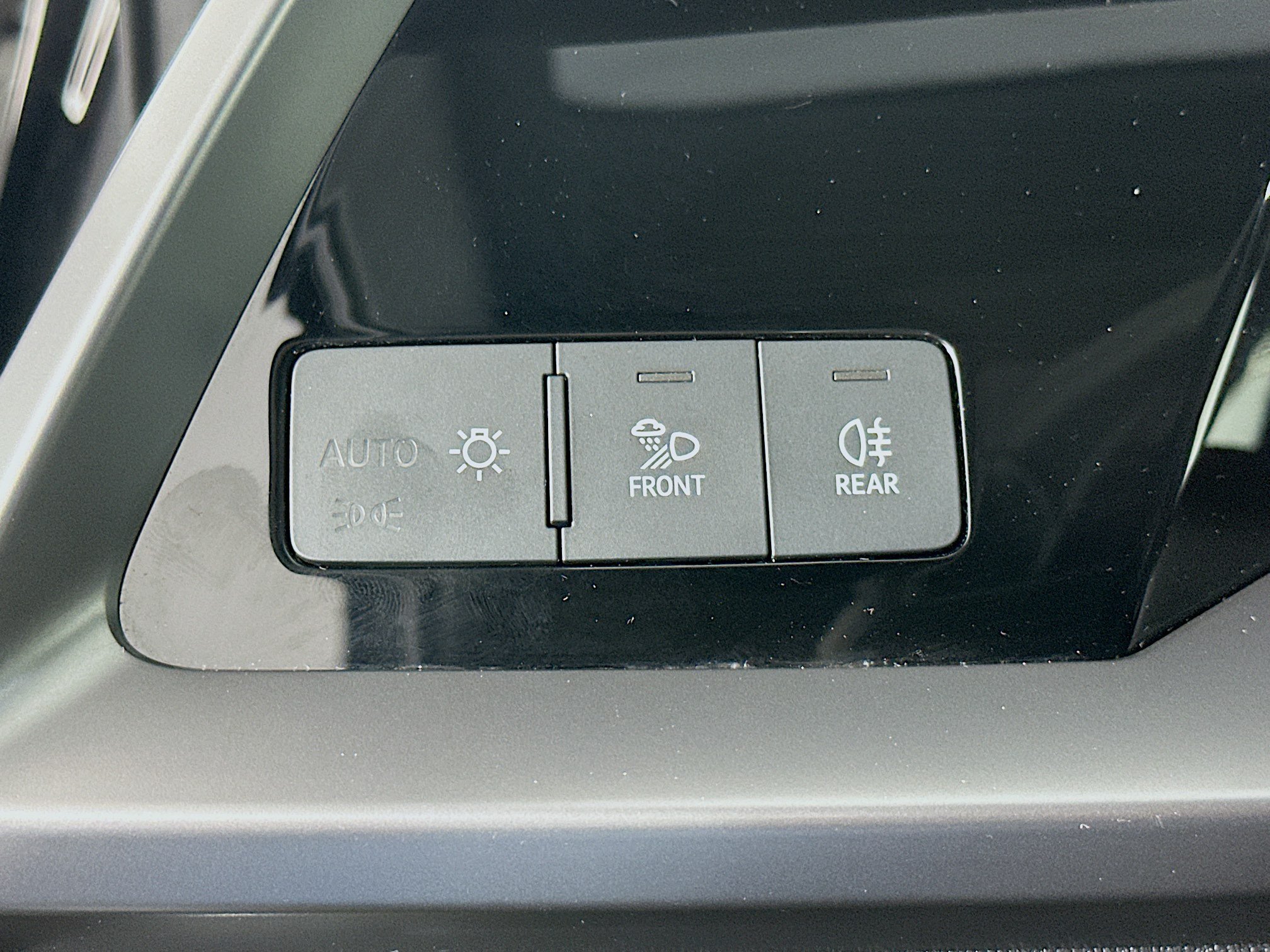 Used 2024 Audi A3 2.0T Premium FWD image 16
