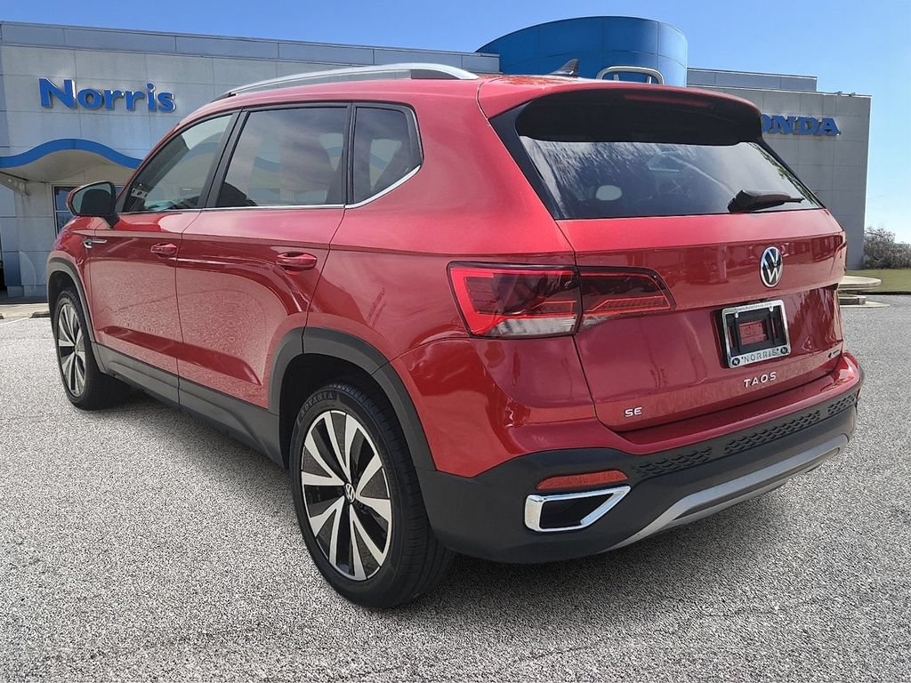 Used 2022 Volkswagen Taos SE AWD/4WD image 3