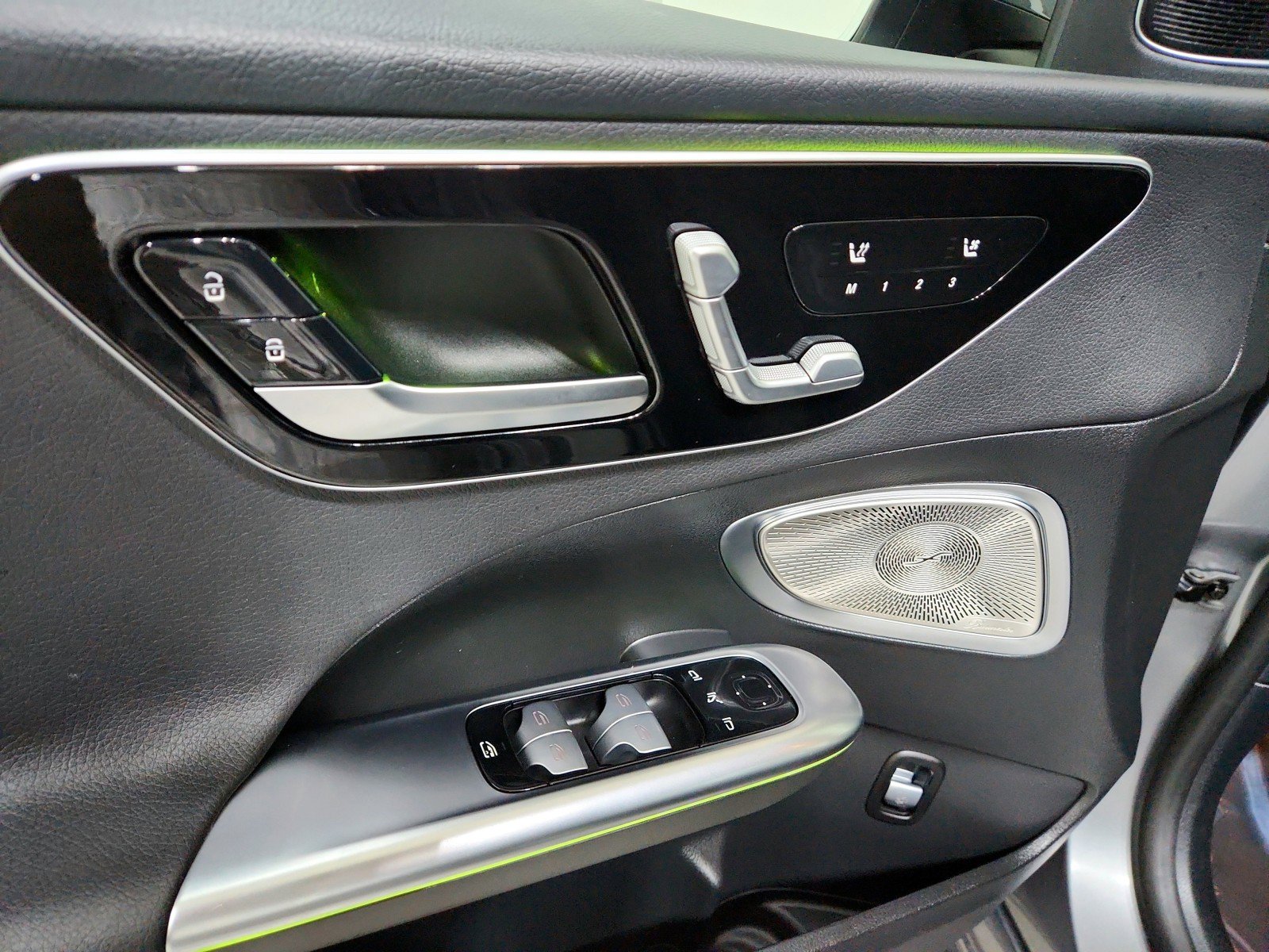 Certified 2025 Mercedes-Benz C 300 Sedan image 18