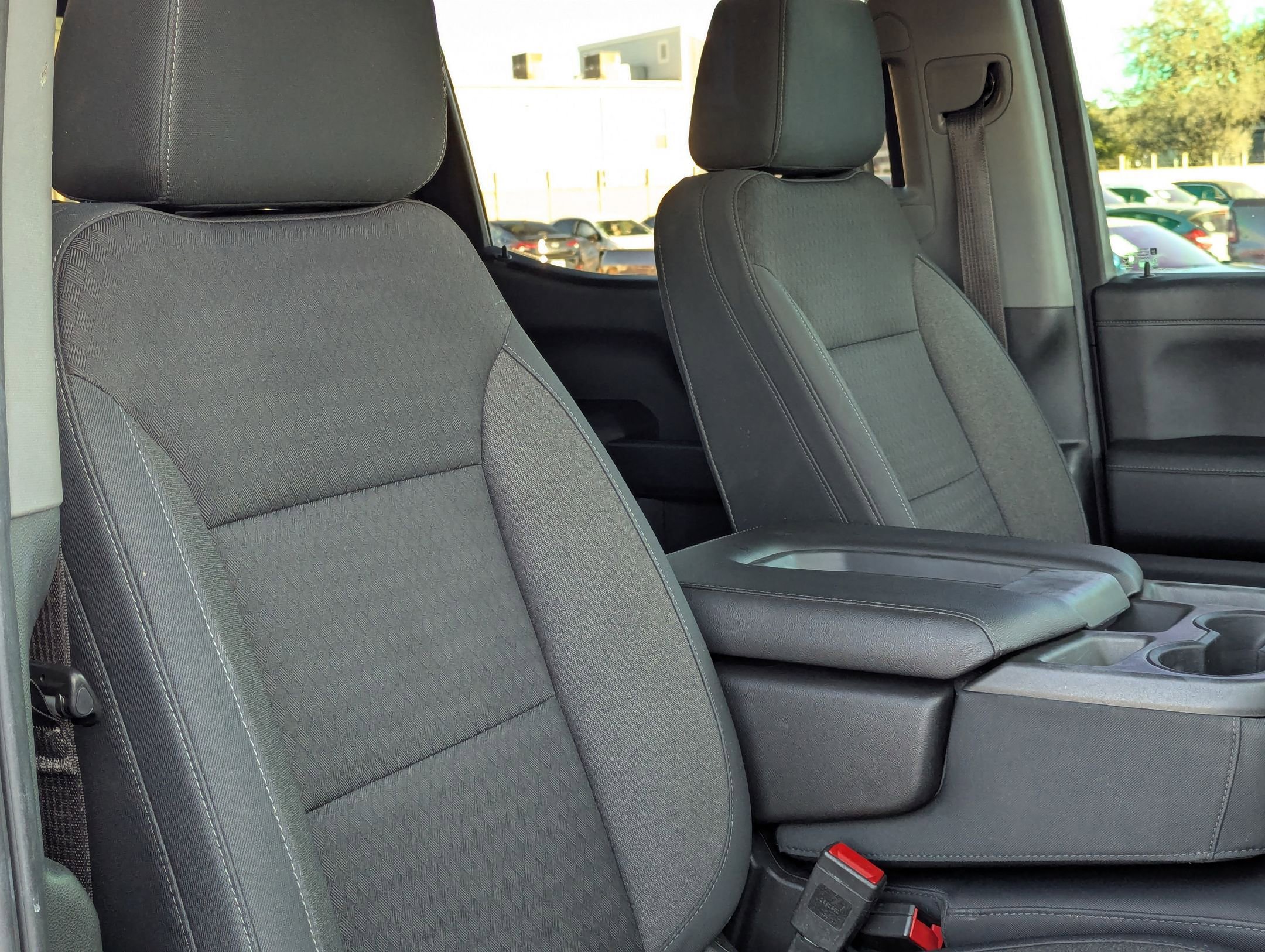 Used 2019 Chevrolet Silverado 1500 LT w/ Texas Edition image 29