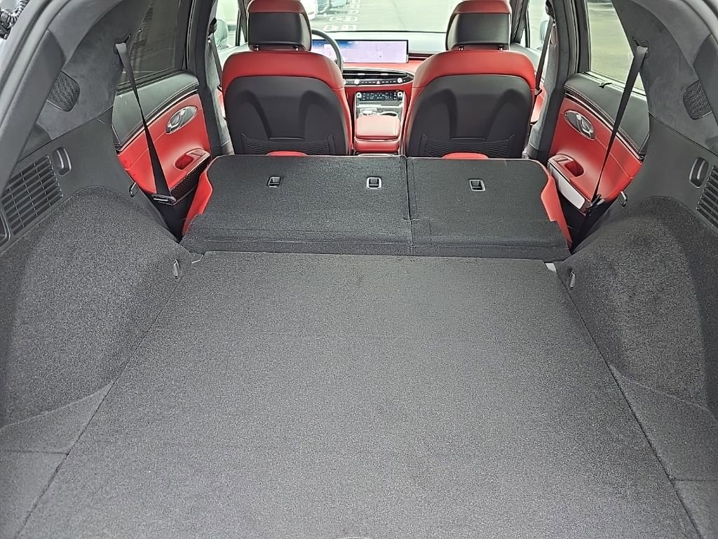 New 2026 Genesis GV70 3.5T Sport Prestige image 31