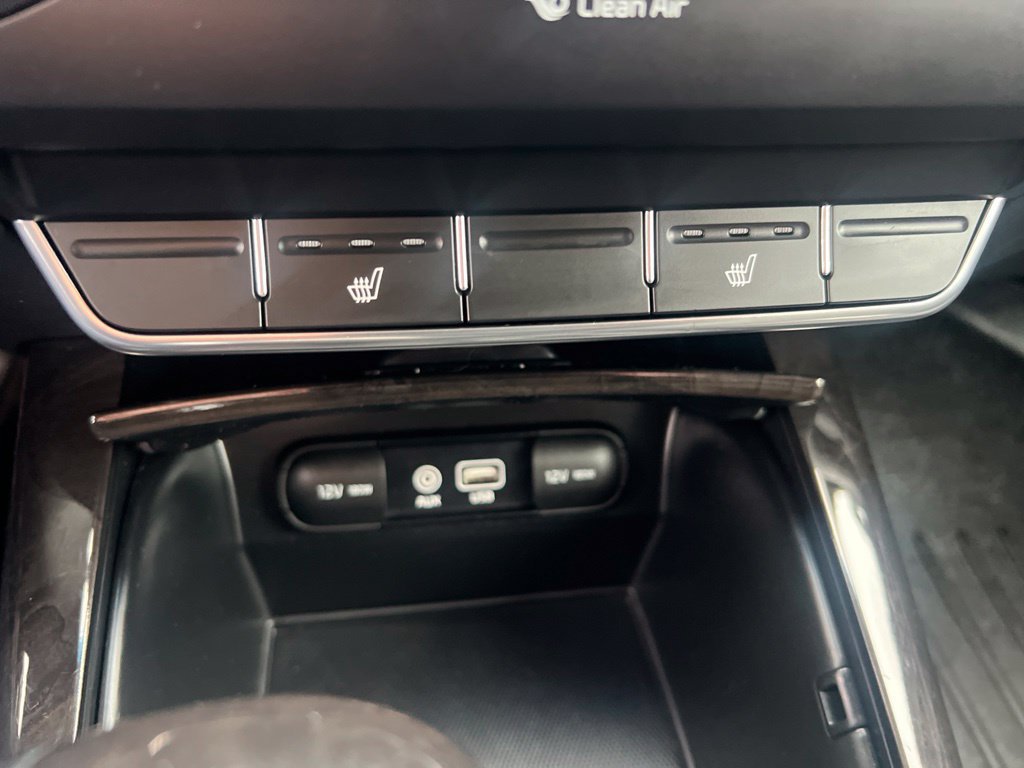 Used 2017 Kia Sorento EX w/ EX V6 Premium Package AWD/4WD image 54