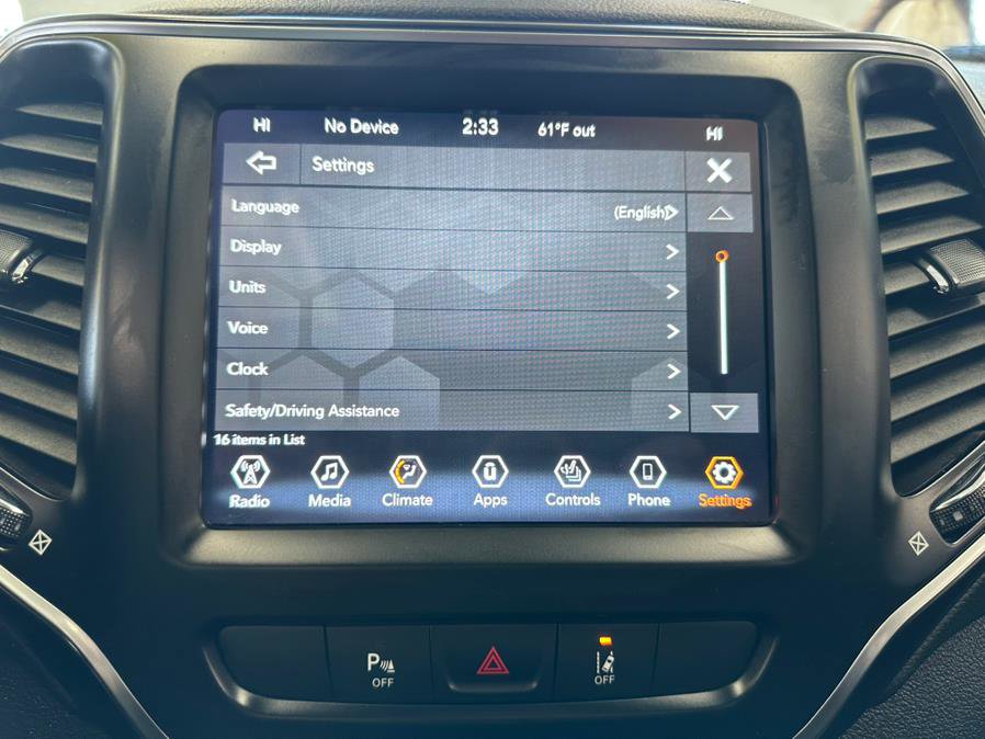 Used 2021 Jeep Cherokee Latitude Lux w/ Sun & Sound Group AWD/4WD image 60