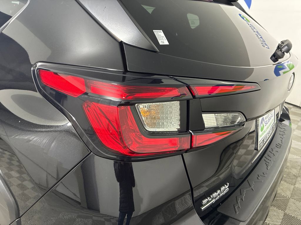 Certified 2025 Subaru Crosstrek 2.0i Premium image 33