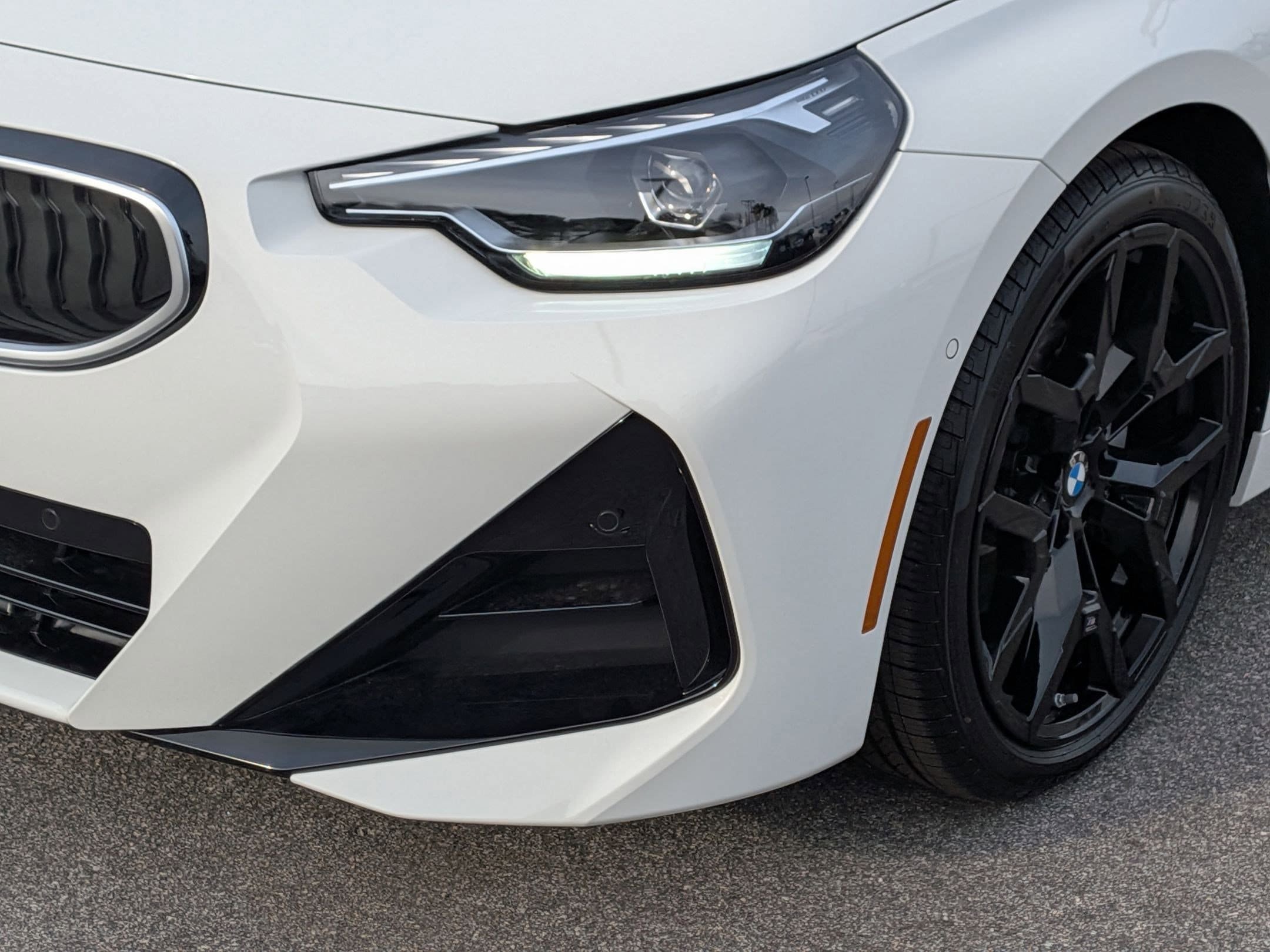 New 2026 BMW 230i Coupe w/ M Sport Package RWD image 9
