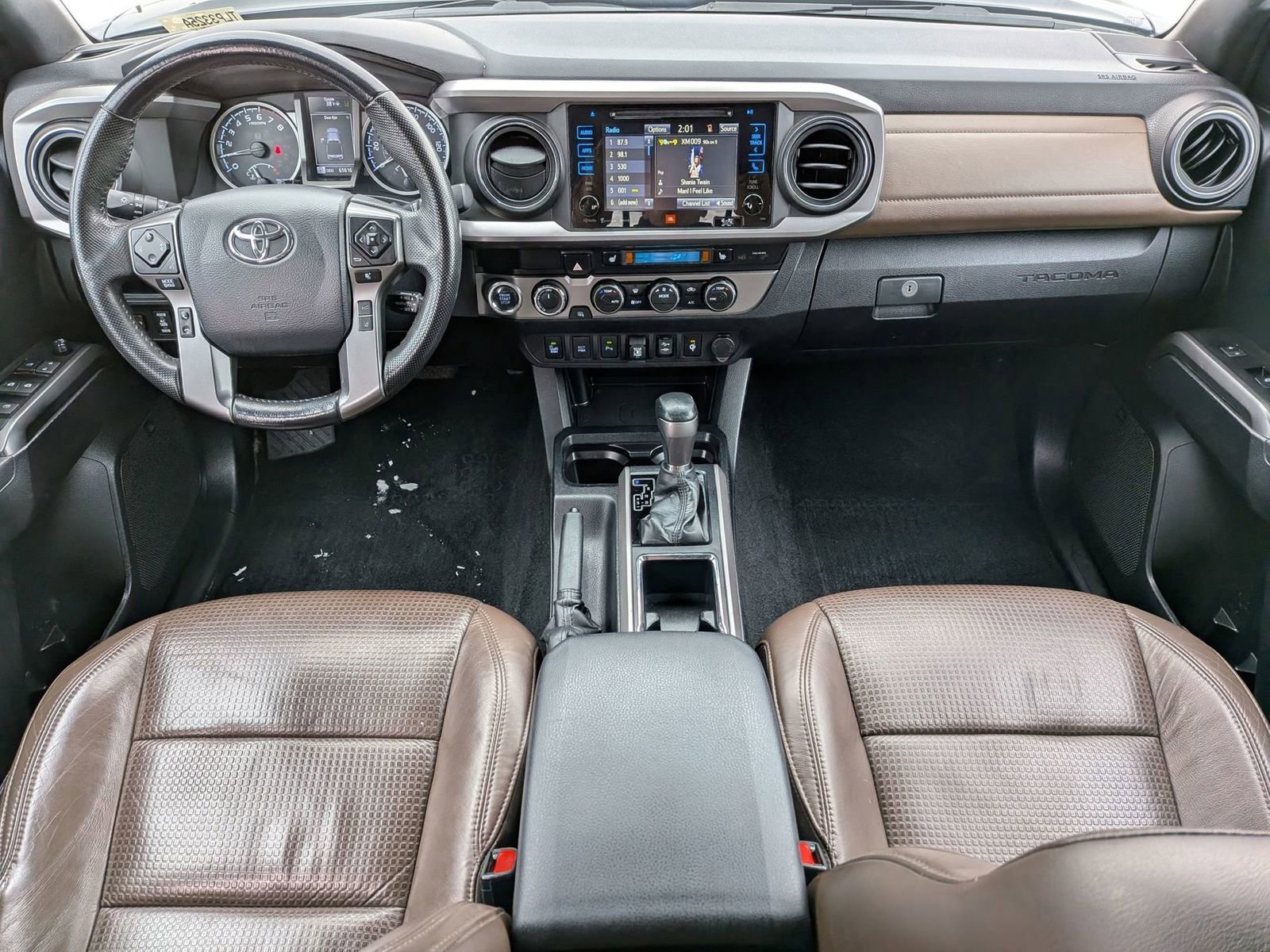 Used 2019 Toyota Tacoma Limited image 26