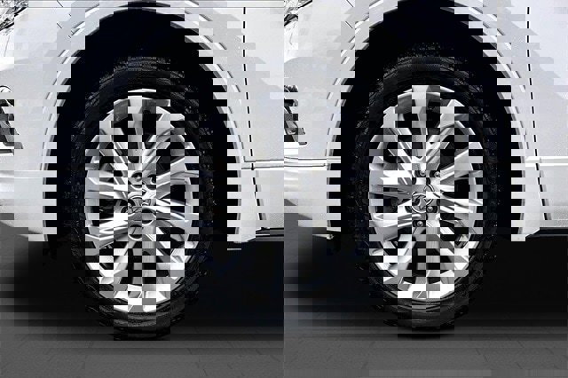 Used 2017 Buick Envision Premium image 37