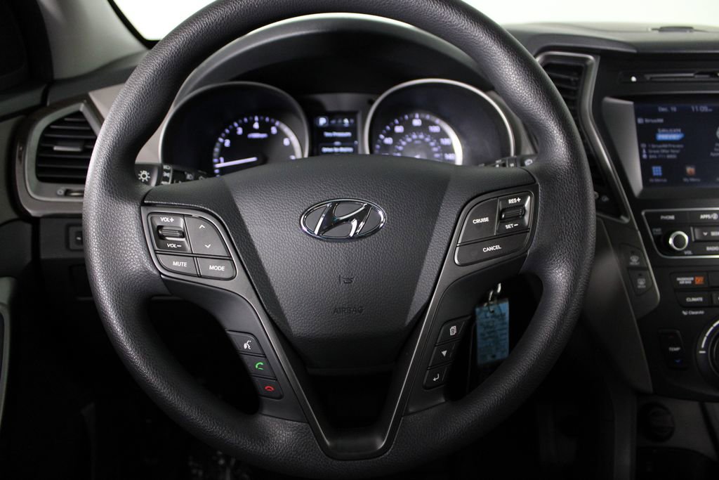 Used 2017 Hyundai Santa Fe Sport image 20