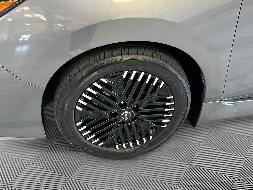 Used 2024 Nissan Leaf SV Plus FWD image 29