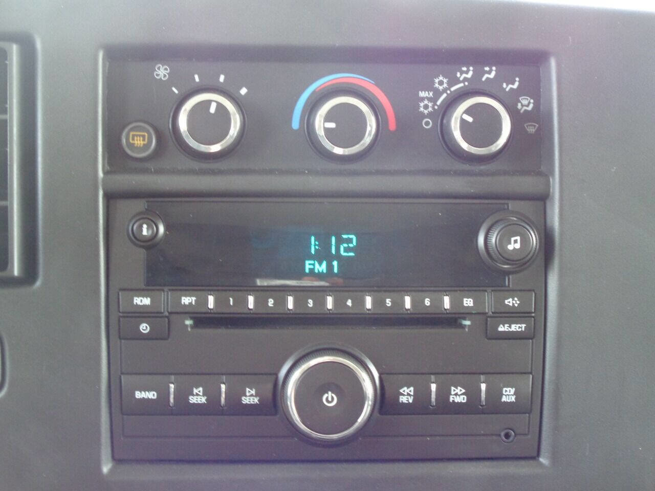 Used 2014 Chevrolet Express 1500 LT w/ LT Preferred Equipment Group image 30