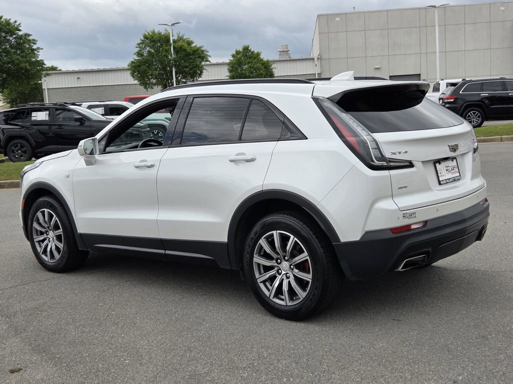 Used 2021 Cadillac XT4 Sport image 3