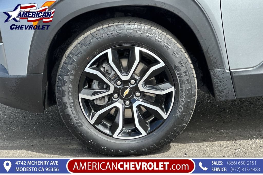 Used 2023 Chevrolet TrailBlazer ACTIV w/ Sun and Liftgate Package AWD/4WD image 37