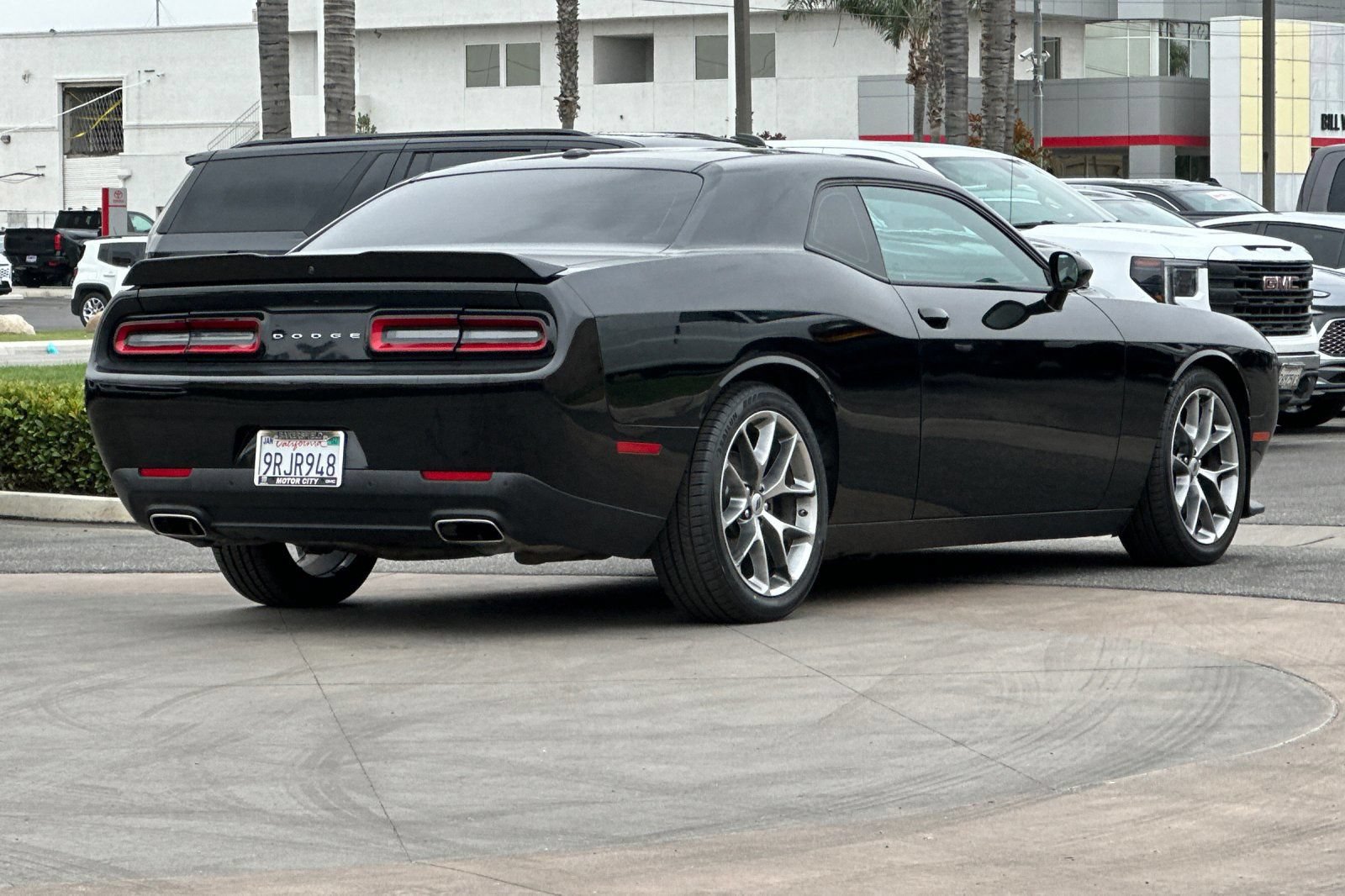 Used 2022 Dodge Challenger GT RWD image 4