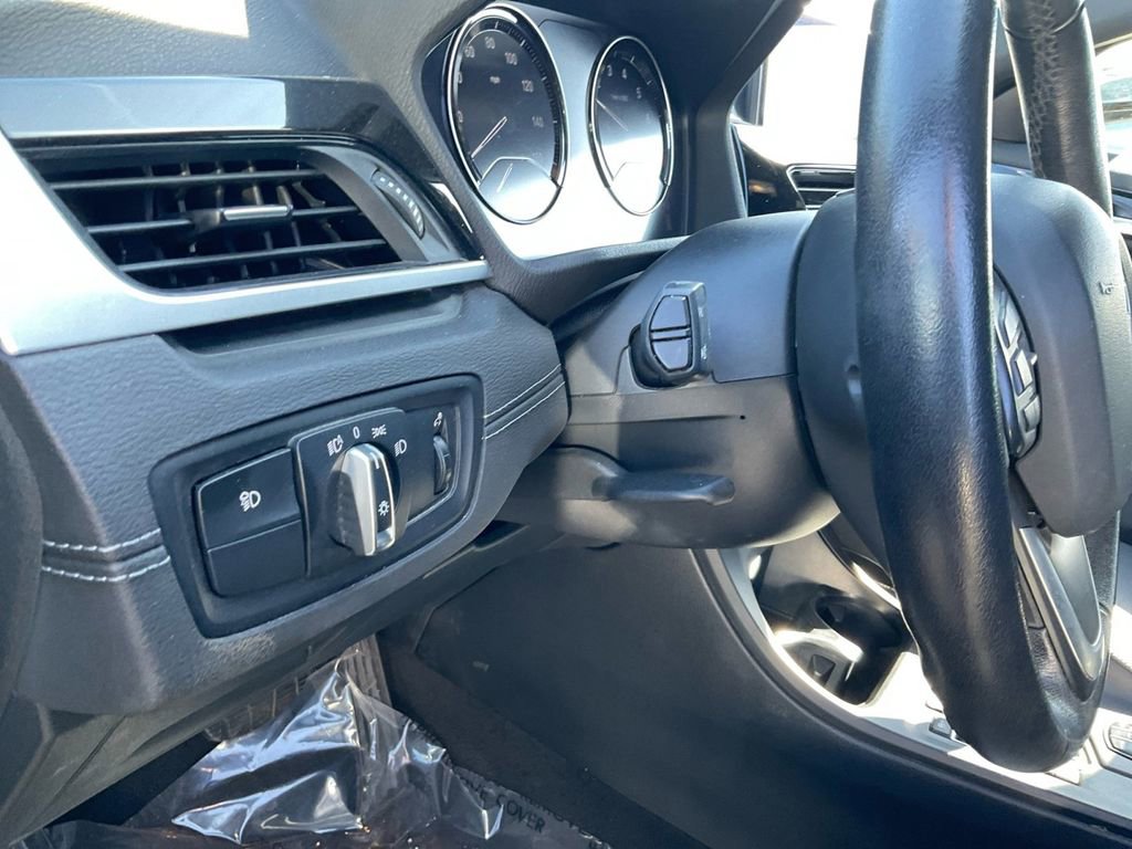 Used 2023 BMW X2 sDrive28i image 14