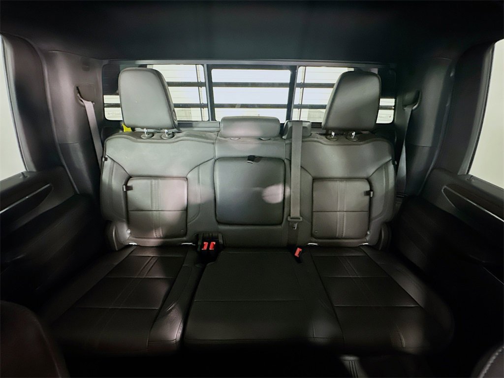 Used 2024 Chevrolet Silverado 3500 High Country w/ High Country Premium Package image 13