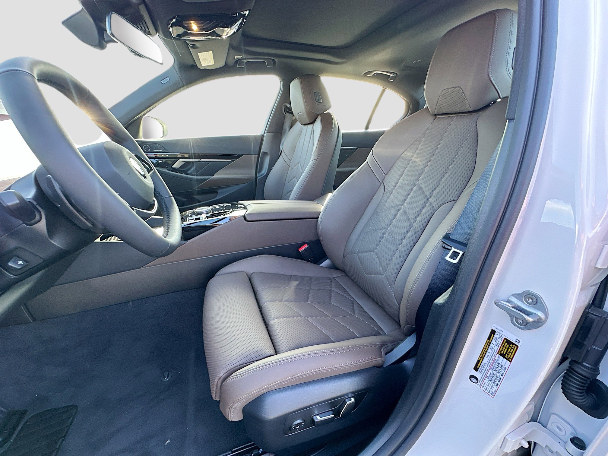 New 2026 BMW 530i RWD image 15