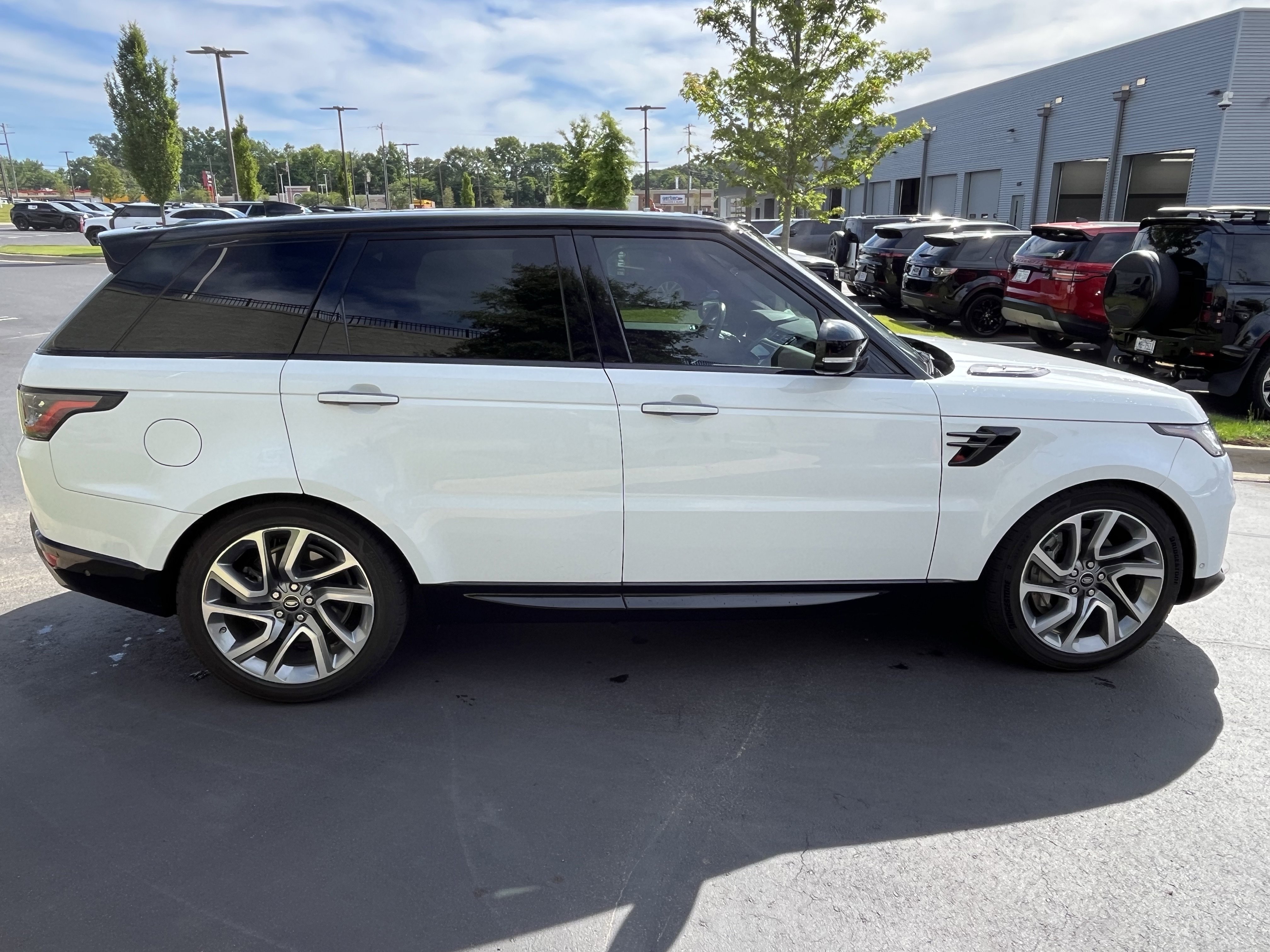Used 2021 Land Rover Range Rover Sport HSE Silver Edition AWD/4WD image 8