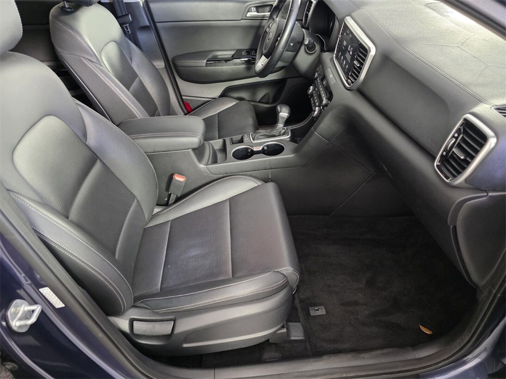 Used 2020 Kia Sportage EX image 30