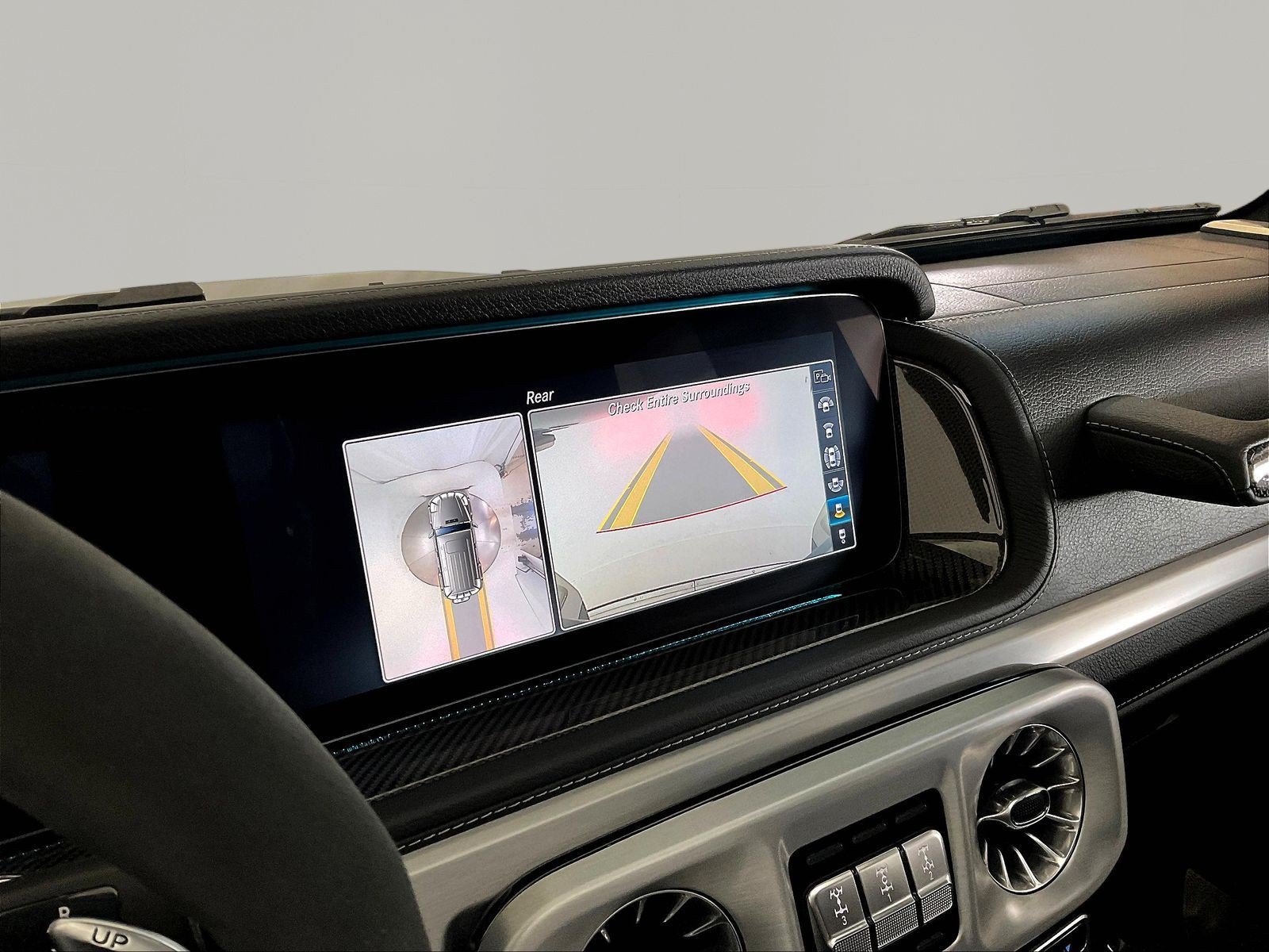 Certified 2021 Mercedes-Benz G 63 AMG 4MATIC w/ Seat Comfort Package image 14