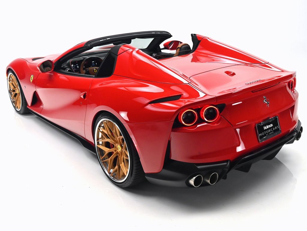 Used 2022 Ferrari 812 GTS image 45