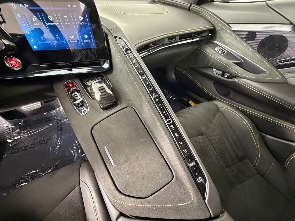 Used 2024 Chevrolet Corvette Z06 w/ Stealth Interior Trim Package RWD image 34