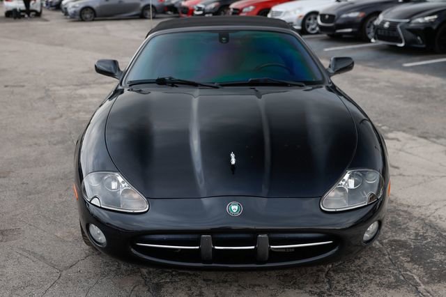 Used 2003 Jaguar XK8 Convertible image 24