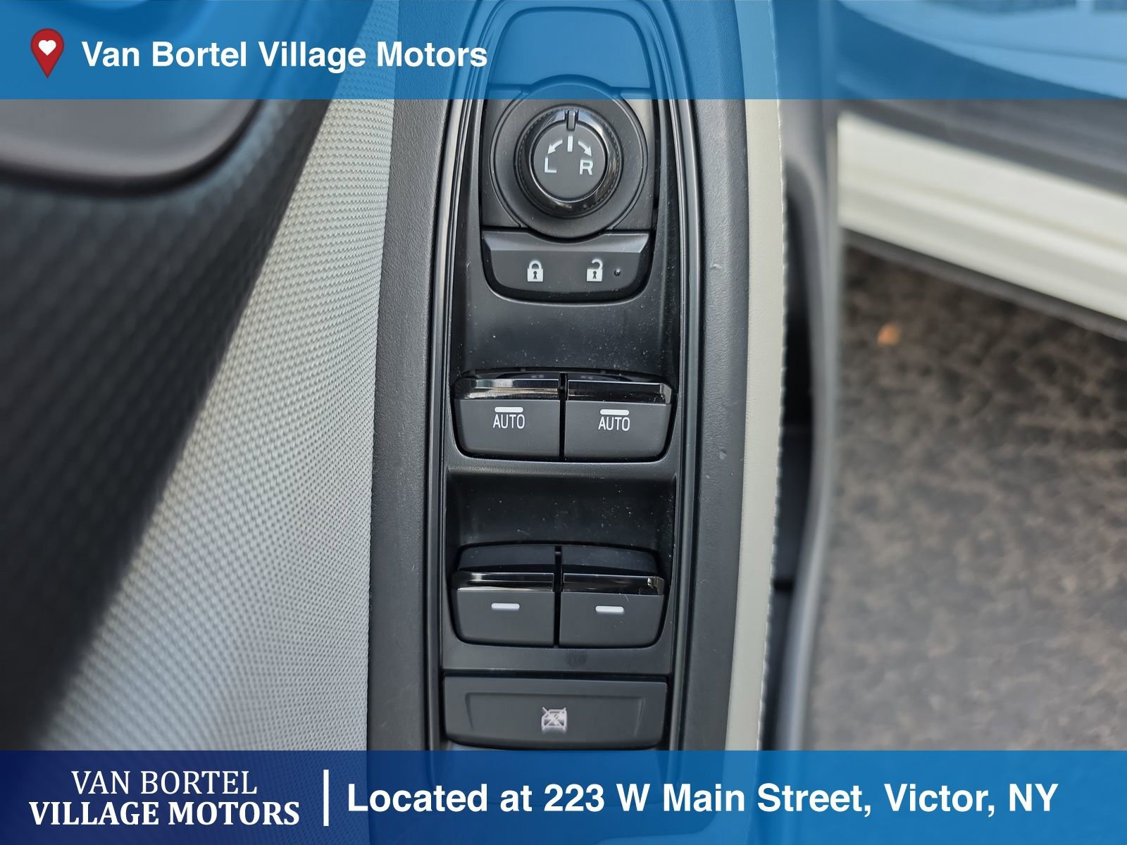 Used 2021 Subaru Forester Premium image 11