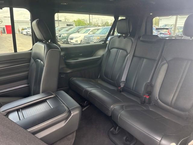 Used 2024 Jeep Grand Wagoneer L Series II w/ Quick Order Packagew 28T AWD/4WD image 19