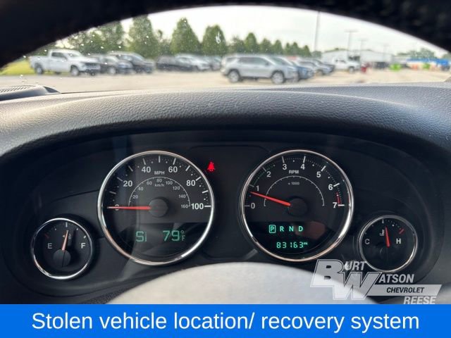 Used 2018 Jeep Wrangler Unlimited Sahara w/ Connectivity Group image 15